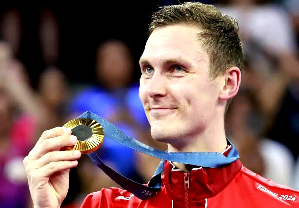 关于法国羽毛球队翻盘丹麦羽毛球队，安赛龙送出助攻的信息