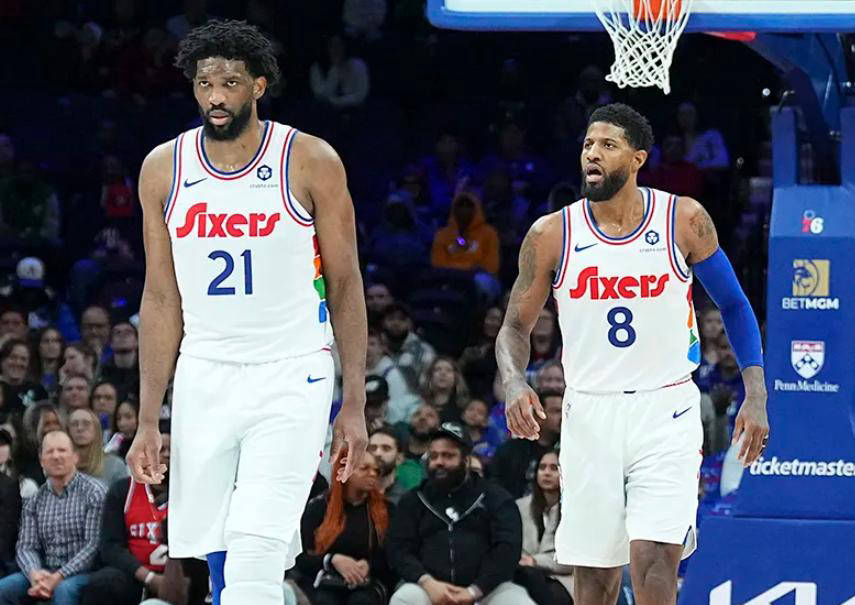 76人绝地反击独行侠,乔治·希尔完成帽子戏法 76人绝地反击独行侠,乔治·希尔完成帽子戏法