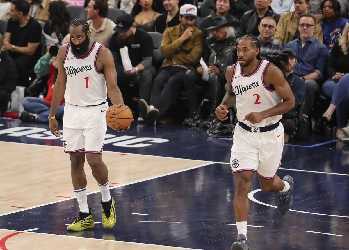 米兰体育官网-凯尔特人B队险胜快船，克莱爆发神勇