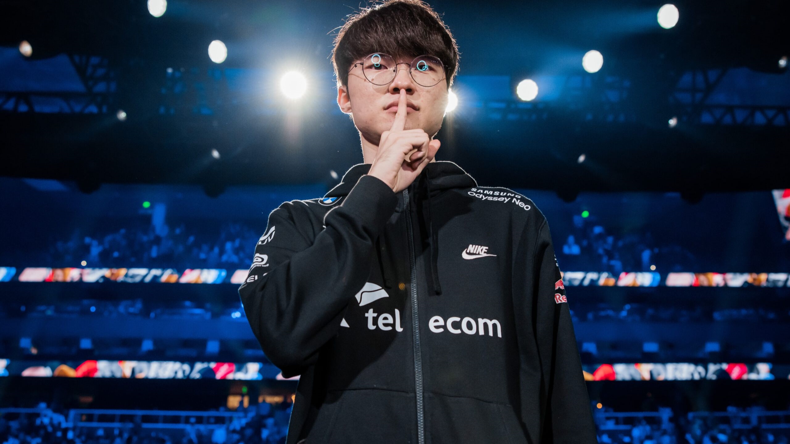 包含T1横扫EDG，Uzi爆发神勇的词条