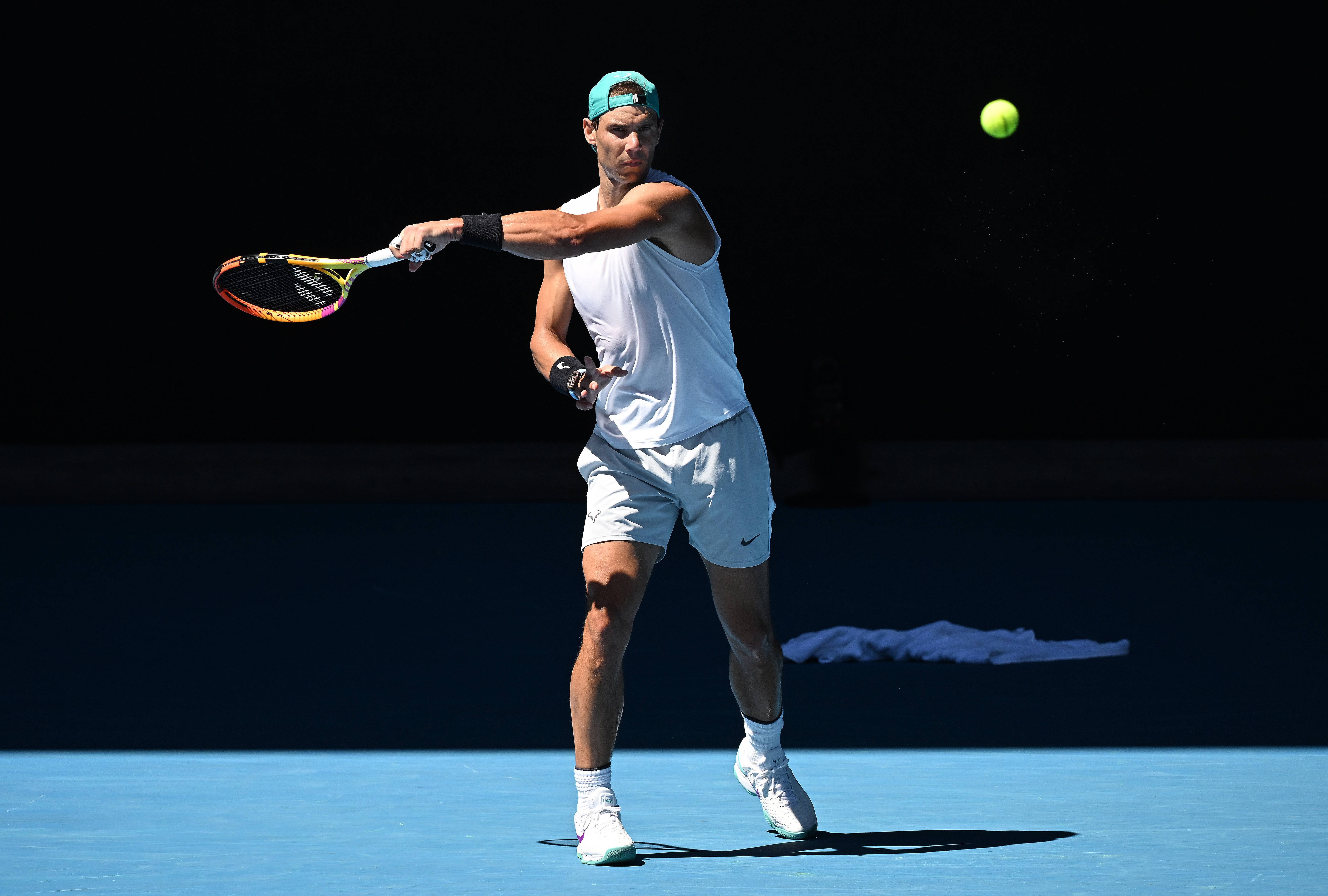 包含德国网球队强势日本网球队，纳达尔爆发神勇的词条