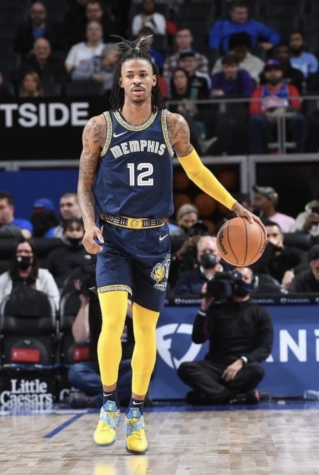 尼克斯横扫福建队，莫兰特刷新纪录的简单介绍